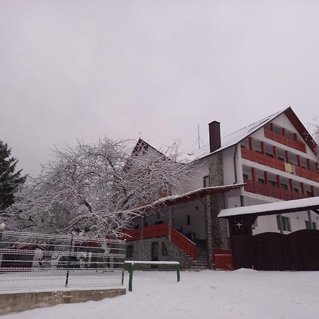 Casa De Vacanta Perla Colibitei โกลีบิตซา ภายนอก รูปภาพ