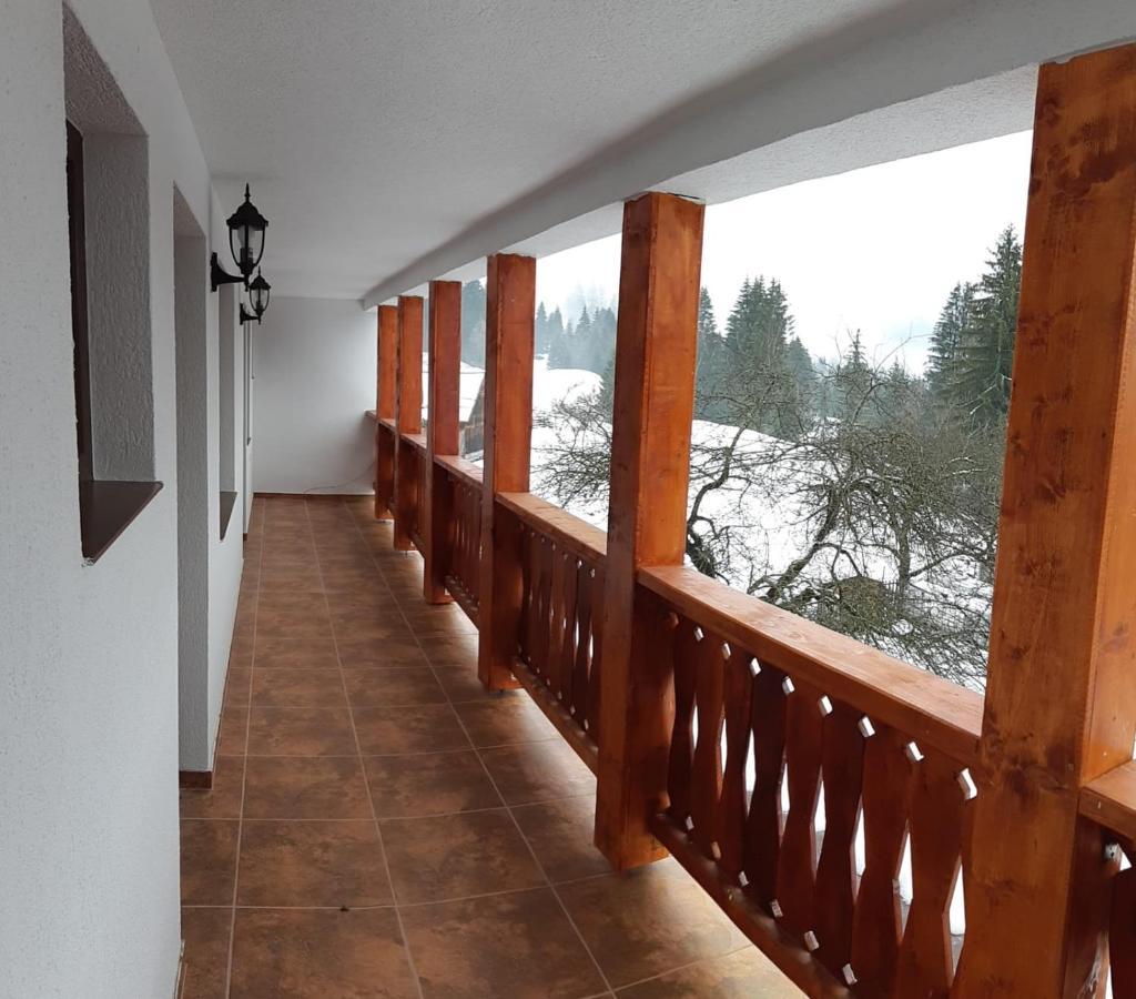 Casa De Vacanta Perla Colibitei โกลีบิตซา ภายนอก รูปภาพ