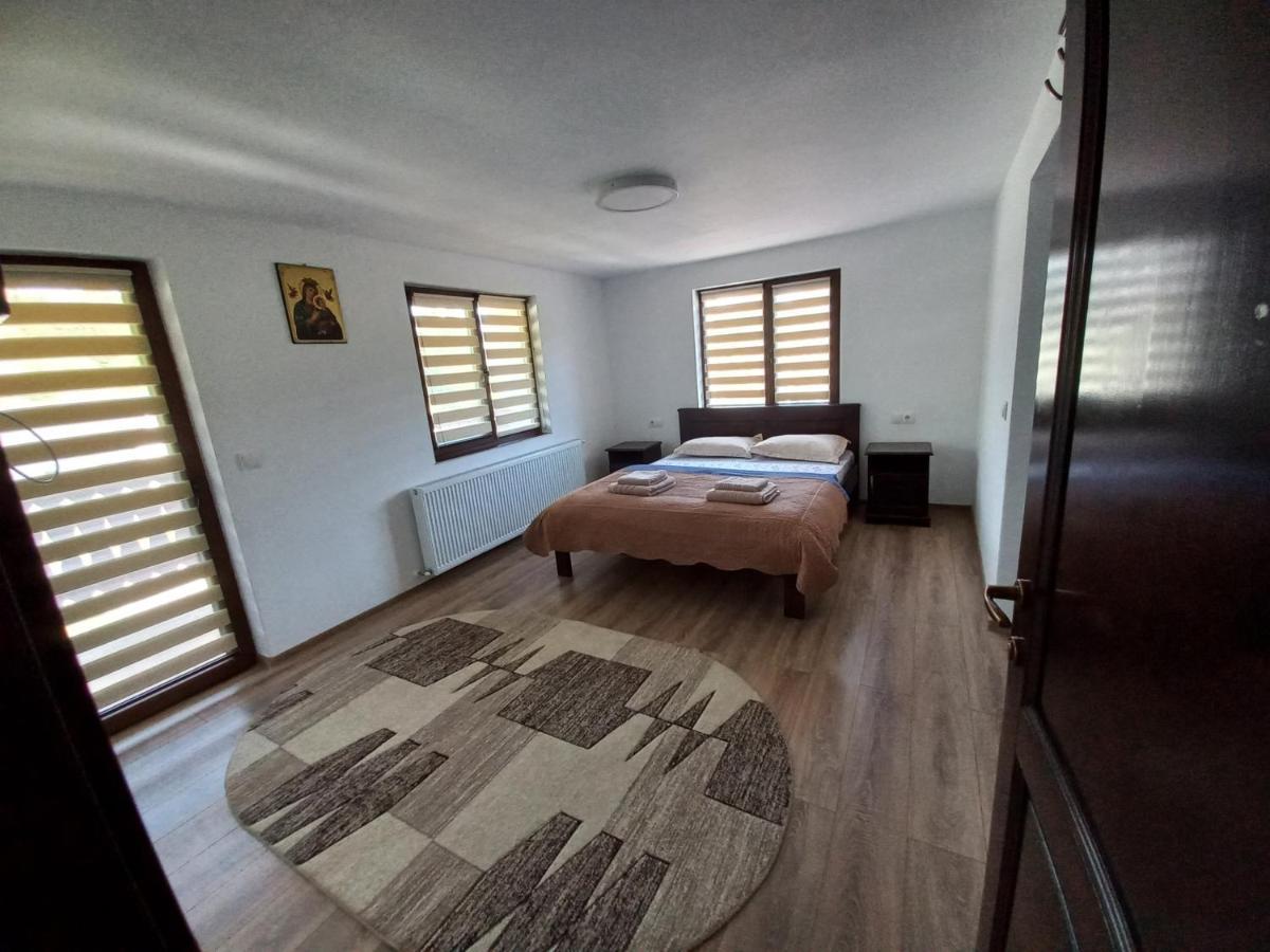 Casa De Vacanta Perla Colibitei โกลีบิตซา ภายนอก รูปภาพ