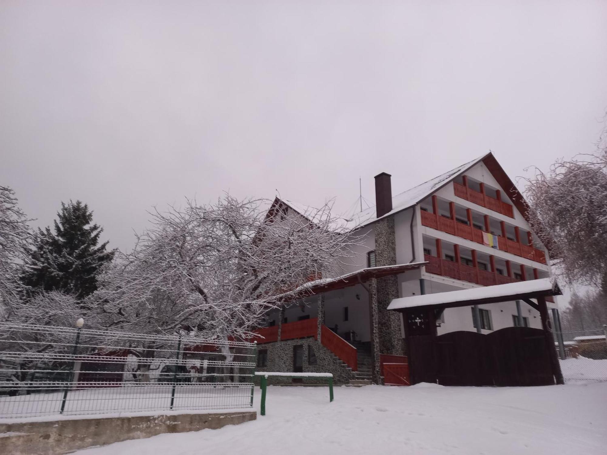 Casa De Vacanta Perla Colibitei โกลีบิตซา ภายนอก รูปภาพ