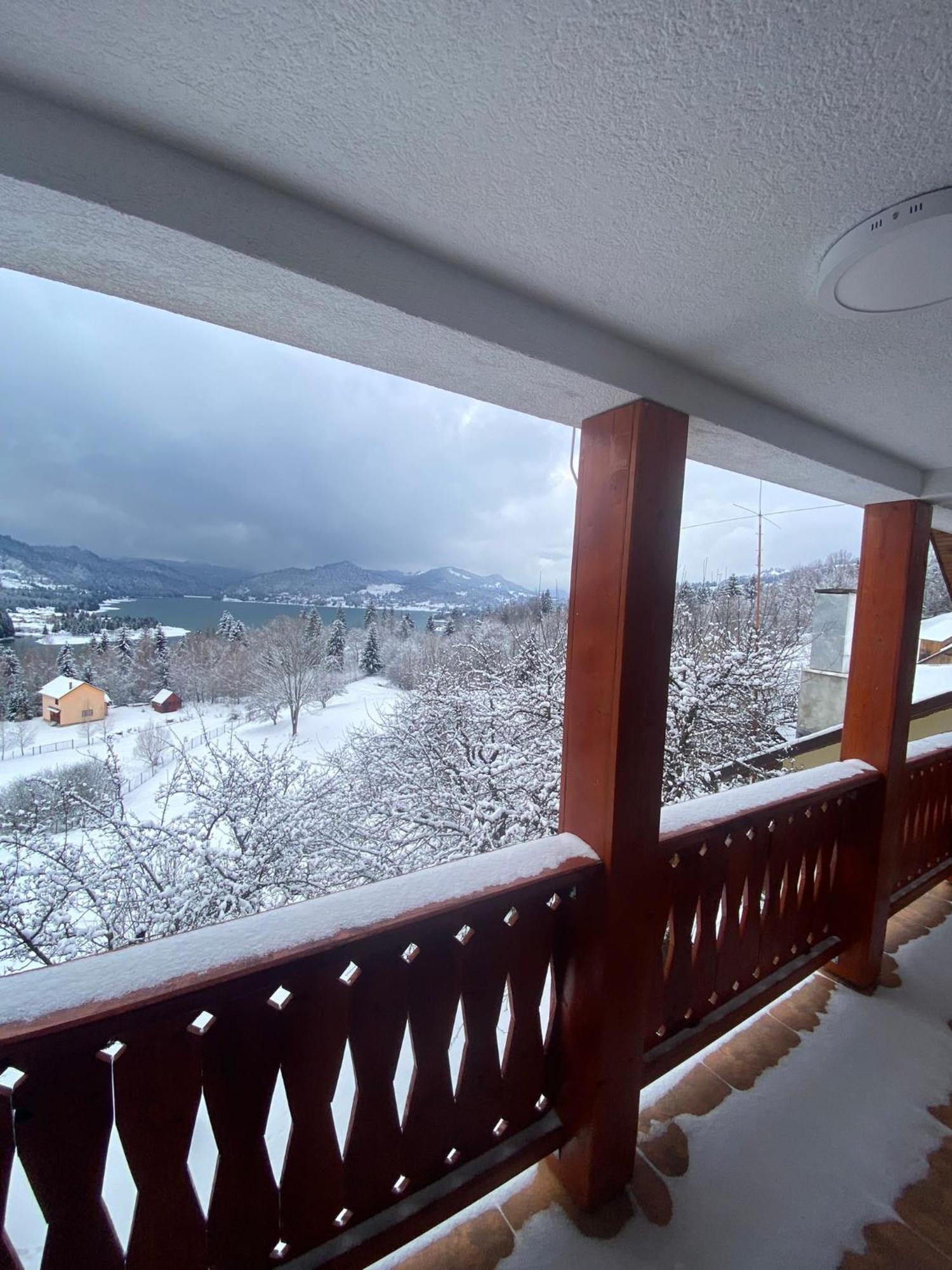 Casa De Vacanta Perla Colibitei โกลีบิตซา ภายนอก รูปภาพ
